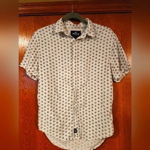 Mens XS Hollister White Button Down with Black Graphics